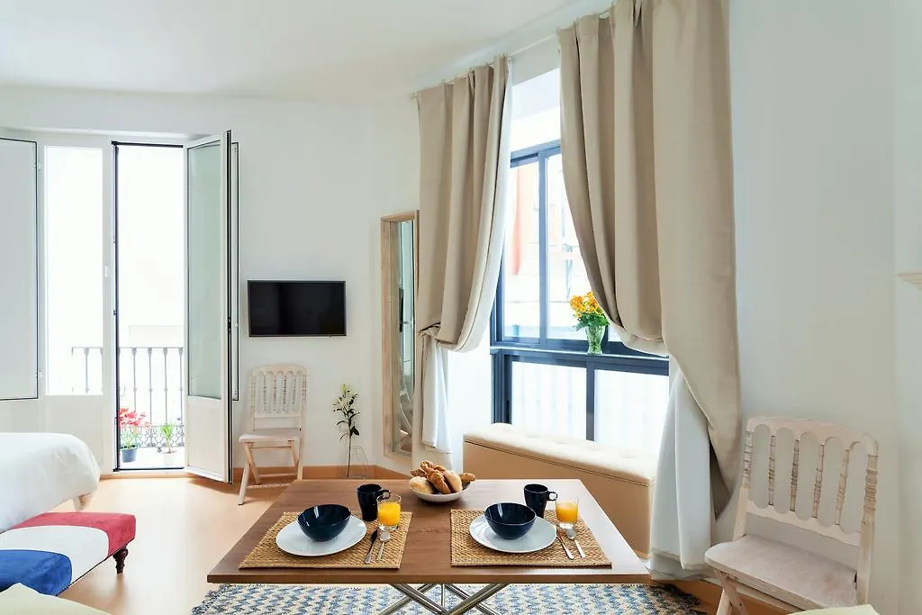 Hostly Acetres 1A Loft In City Center, Comunal Terrace, Fibre,Parking Optional Sevilla