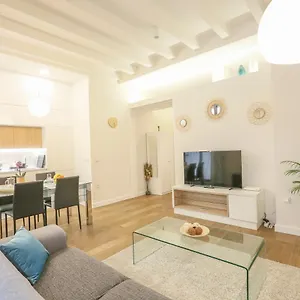 T&l Triana Loft De Diseño Nuevo Junto Al Centro Sevilla